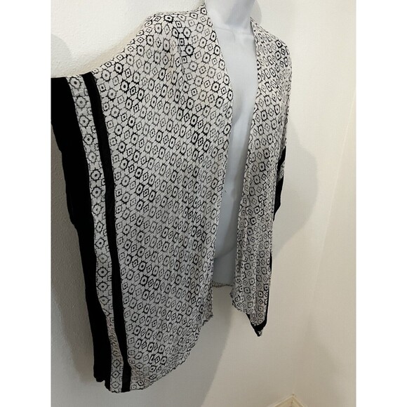 Mario Serrani Poncho Cape Topper Boho One Size Beach Coastal Black White - Picture 4 of 6